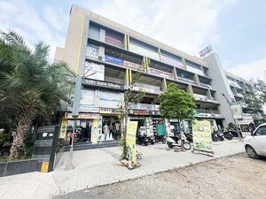  Shop – Exterior View View at Nikol - for Sale