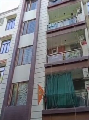  Office Space – Exterior View View at Mayur Vihar Phase ii - for Sale