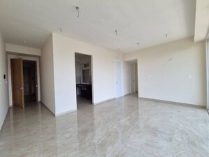 Room in 3 BHK Apartment at Tata Serein, Pokhran Road No Two – for Rent