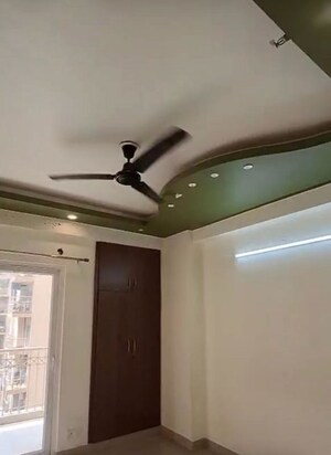 3 BHK Apartment For Sale in VIctoryone Amara, Sector 16 Greater Noida