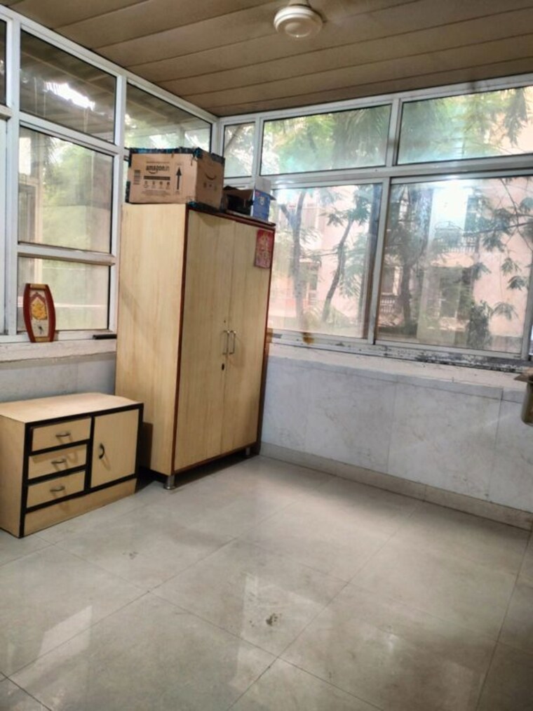 Kitchen, shanti-kunj-noida 1 RK 400 Sq.Ft. Apartment In Sector 61 Noida 10580449