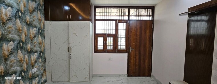 Room, pratap vihar 3 Bedroom 1100 Sq.Ft. Builder Floor In Pratap Vihar Ghaziabad 10580418