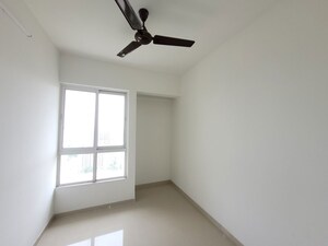 Room in 2 BHK Apartment at Puranik City Reserva, Ghodbunder Road – for Rent