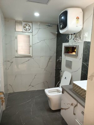 Bathroom in 4 BHK Apartment at ABA Ivy County, Sector 75 – for Rent