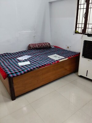 Bedroom in 2 BHK Builder Floor at Gomti Nagar – for Rent