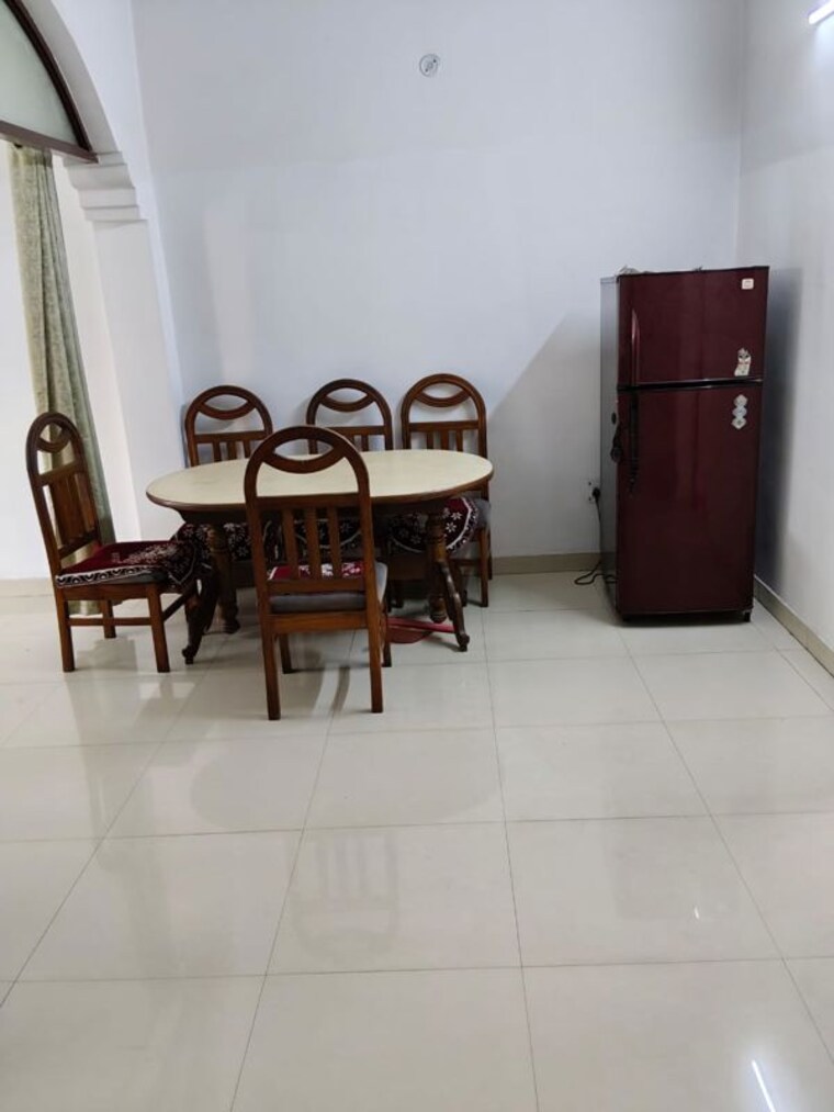 Living Room, gomti nagar 2 Bedroom 1000 Sq.Ft. Builder Floor In Gomti Nagar Lucknow 10580488