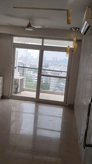 Balcony in 3.5 BHK Apartment at Satguru Apartments, Sector 52 – for Rent