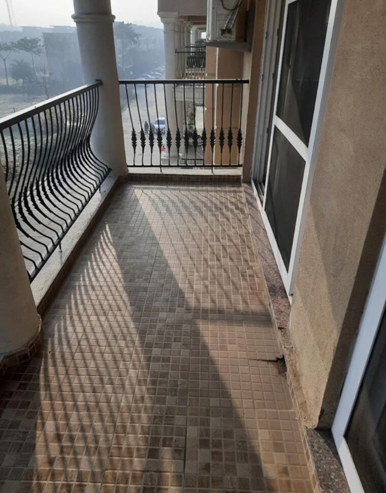 Balcony, chandigarh airport 3 Bedroom 1725 Sq.Ft. Builder Floor In Chandigarh Airport Chandigarh 10580438