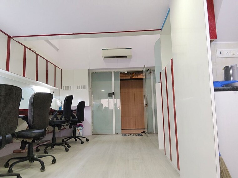 Room, ijmima-complex Commercial Office Space 380 Sq.Ft. In Malad West Mumbai 10580517