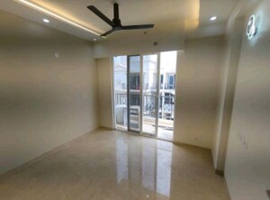 Room in 3 BHK Builder Floor at Signature Global Park 4 and 5, Sohna Sector 36 – for Rent