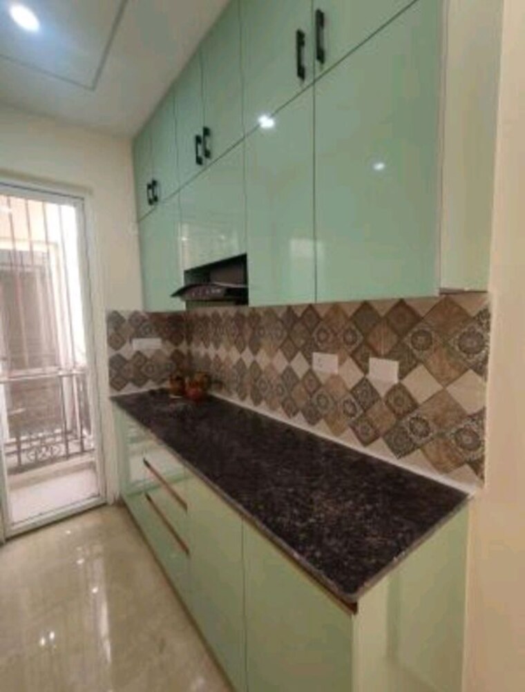 Kitchen, signature-global-park-4-and-5 3 Bedroom 1181 Sq.Ft. Builder Floor In Sohna Sector 36 Gurgaon 10580509
