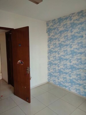 Room in 3.5 BHK Apartment at Sunworld Arista, Sector 168 – for Rent