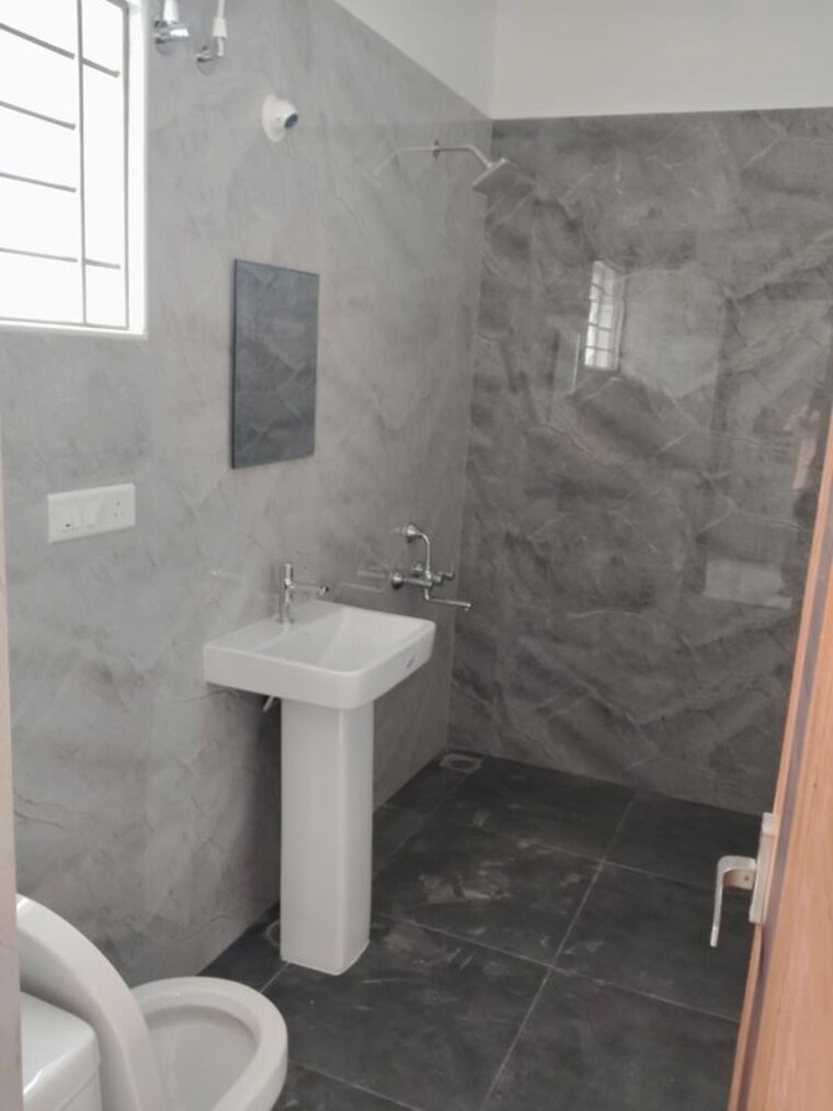 Bathroom, bhoo-vaibhava-residential-layout 6 Bedroom 3200 Sq.Ft. Independent House In Kyalasanahalli Bangalore 10580546