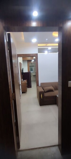 Studio Apartment For Rent in DLF Capital Greens Phase I And II, Moti Nagar