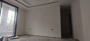 Room in 4 BHK Builder Floor at Vasant Kunj – for Sale