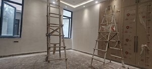 Room in 4 BHK Builder Floor at Vasant Kunj – for Sale