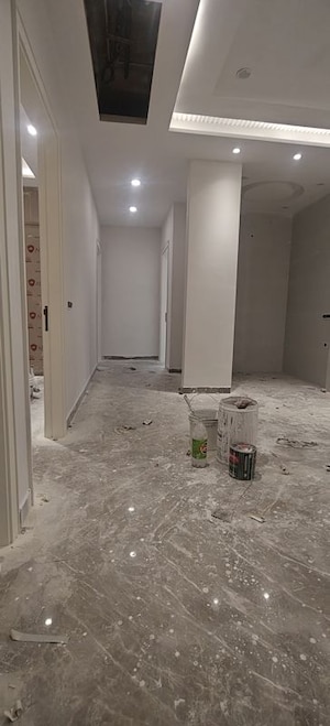 Building Lobby in 4 BHK Builder Floor at Vasant Kunj – for Sale