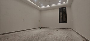 Room in 4 BHK Builder Floor at Vasant Kunj – for Sale