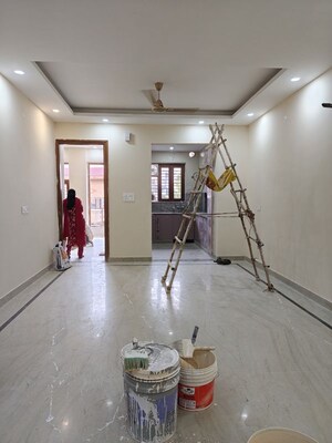Gym in 3 BHK Builder Floor at Sharma Homes 1, Sector 37 – for Rent
