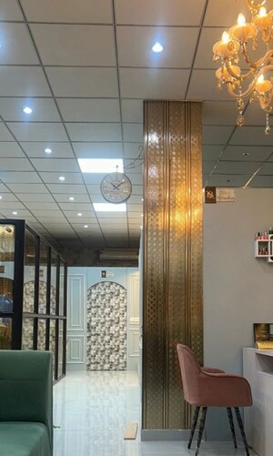 Shop For Rent in Indrapuram