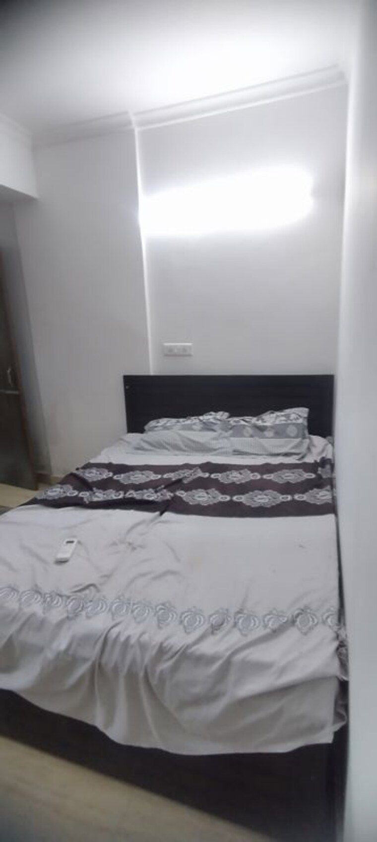 Bedroom, dlf-capital-greens-phase-i-and-ii Studio 370 Sq.Ft. Apartment In Moti Nagar Delhi 10580593