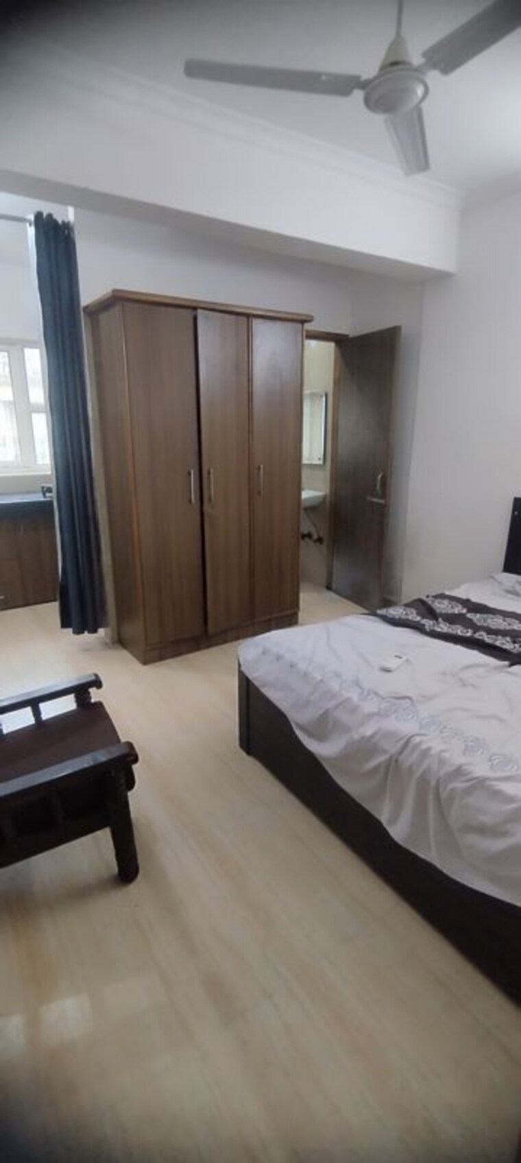 Bedroom, dlf-capital-greens-phase-i-and-ii Studio 370 Sq.Ft. Apartment In Moti Nagar Delhi 10580593