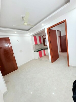 Room in 1 BHK Apartment at Rajpur Khurd Extension – for Sale