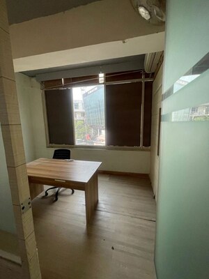 Room in  Co-working Space at Ghitorni – for Rent