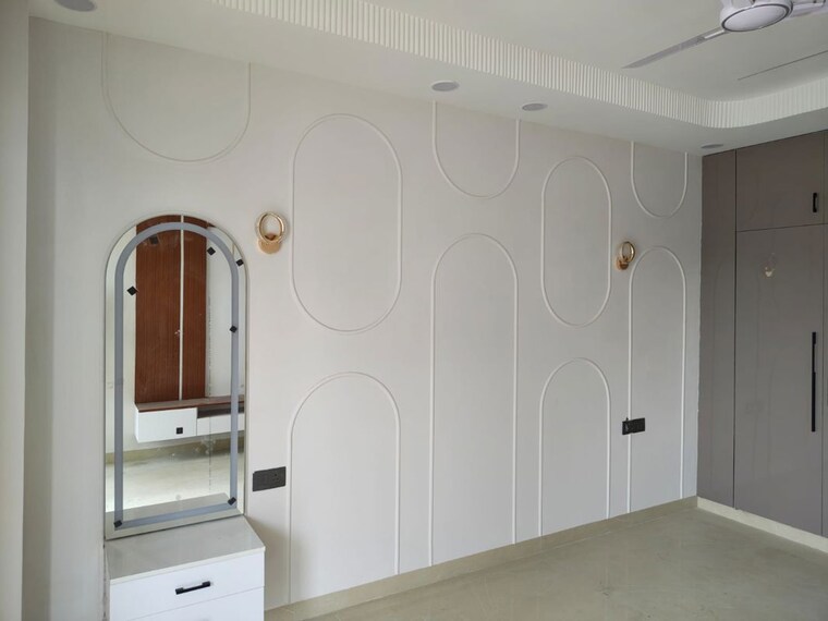 Bathroom, sector 7 3 Bedroom 263 Sq.Yd. Builder Floor In Sector 7 Gurgaon 10580649