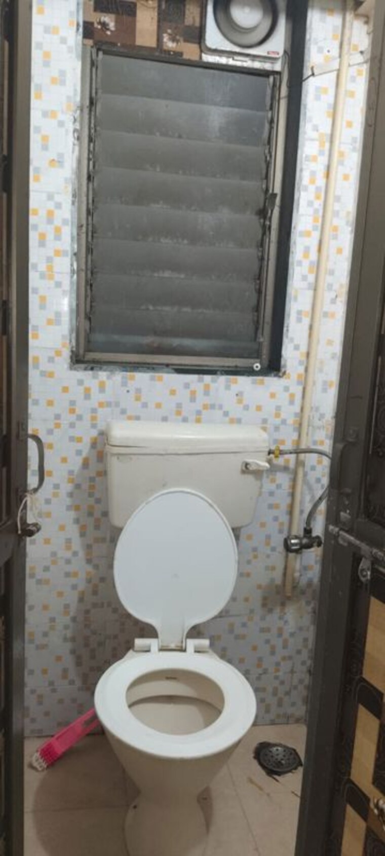 Bathroom, dosti-daffodil 1 Bedroom 405 Sq.Ft. Apartment In Wadala East Mumbai 10580659