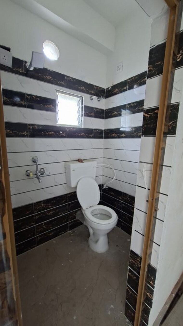 Attached Bathroom, new town 3 Bedroom 1272 Sq.Ft. Apartment In New Town Kolkata 10580674