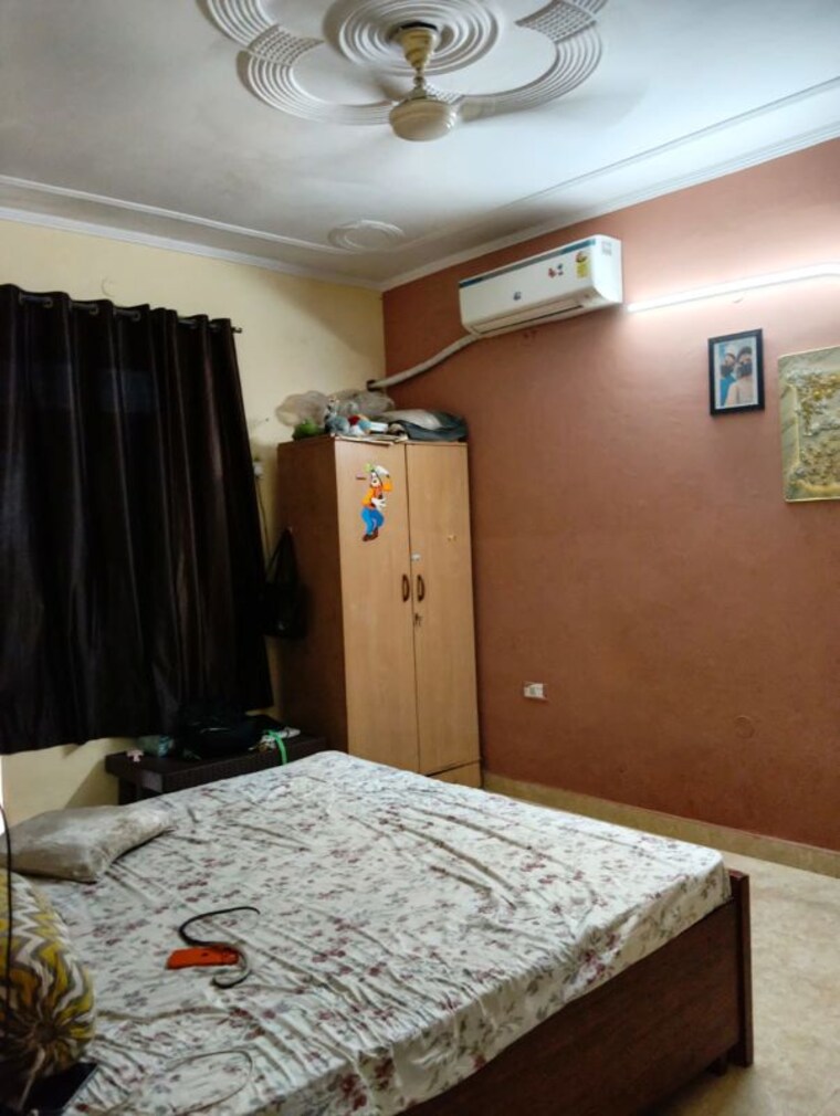 Bedroom, sector 15 2 Bedroom 1800 Sq.Ft. Builder Floor In Sector 15 Gurgaon 10580696