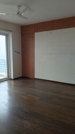 4 BHK + Servant Room Apartment For Sale in Mahindra Aura
