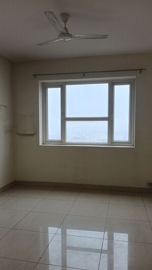 Room in 4 BHK Apartment at Mahindra Aura, Sector 110a – for Sale