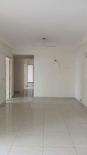 Room in 4 BHK Apartment at Mahindra Aura, Sector 110a – for Sale