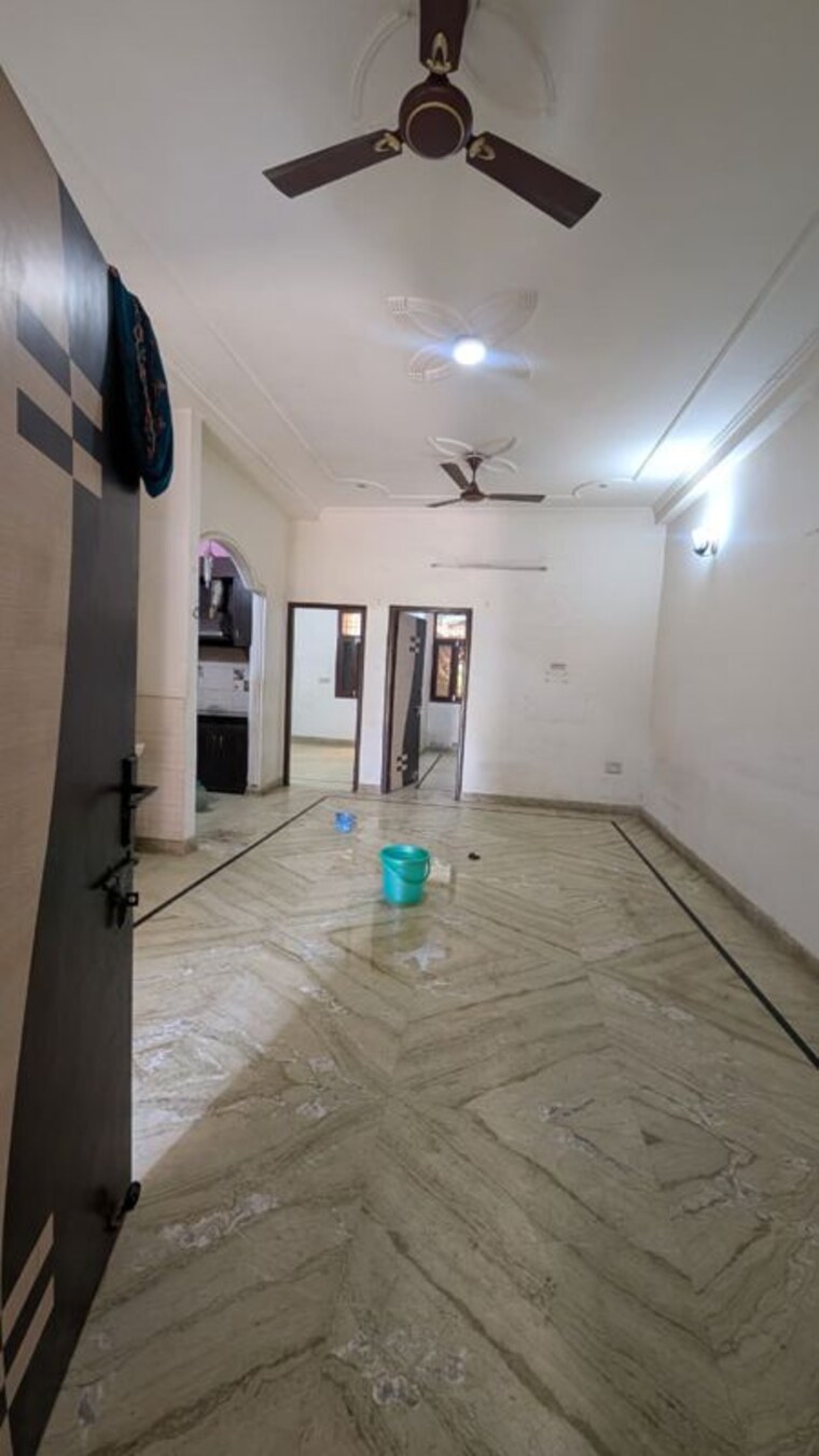 Room, kanha-apartments-indirapuram 3 Bedroom 1200 Sq.Ft. Builder Floor In Shakti Khand 2 Ghaziabad 10580522