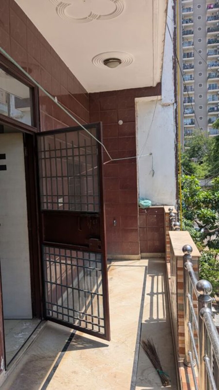Exterior View, kanha-apartments-indirapuram 3 Bedroom 1200 Sq.Ft. Builder Floor In Shakti Khand 2 Ghaziabad 10580522