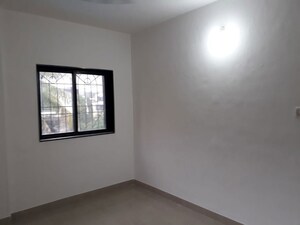 Room in 2 BHK Apartment at Ganga Satellite, Wanwadi – for Rent