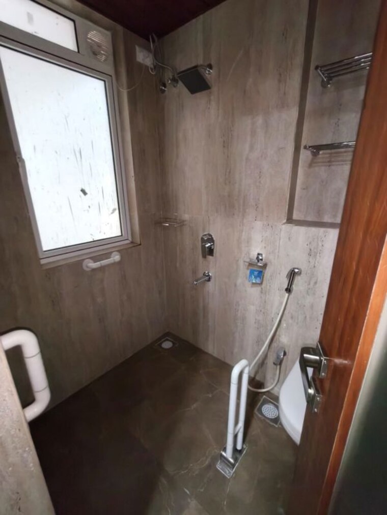 Bathroom, tridhatu-shobha-aayu 2 Bedroom 800 Sq.Ft. Apartment In Chembur Mumbai 10580754