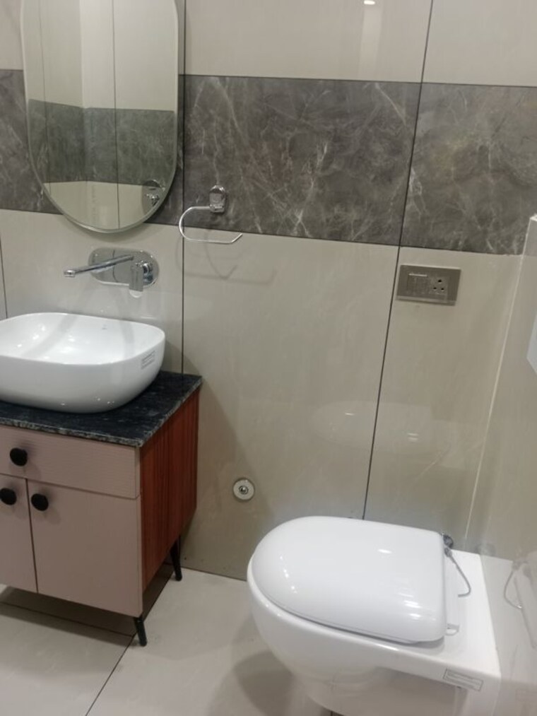 Bathroom, baberpur mandi 3.5 Bedroom 1985 Sq.Ft. Builder Floor In Baberpur Mandi Panipat 10580742