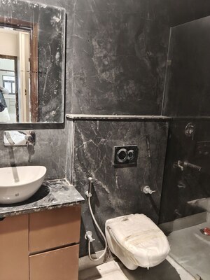Furnished Amenities in 3 BHK Builder Floor at Tagore Garden – for Sale