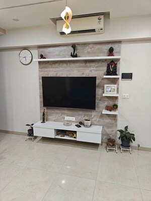 Furnished Amenities in 2 BHK Apartment at Piramal Vaikunth, Balkum Pada – for Rent