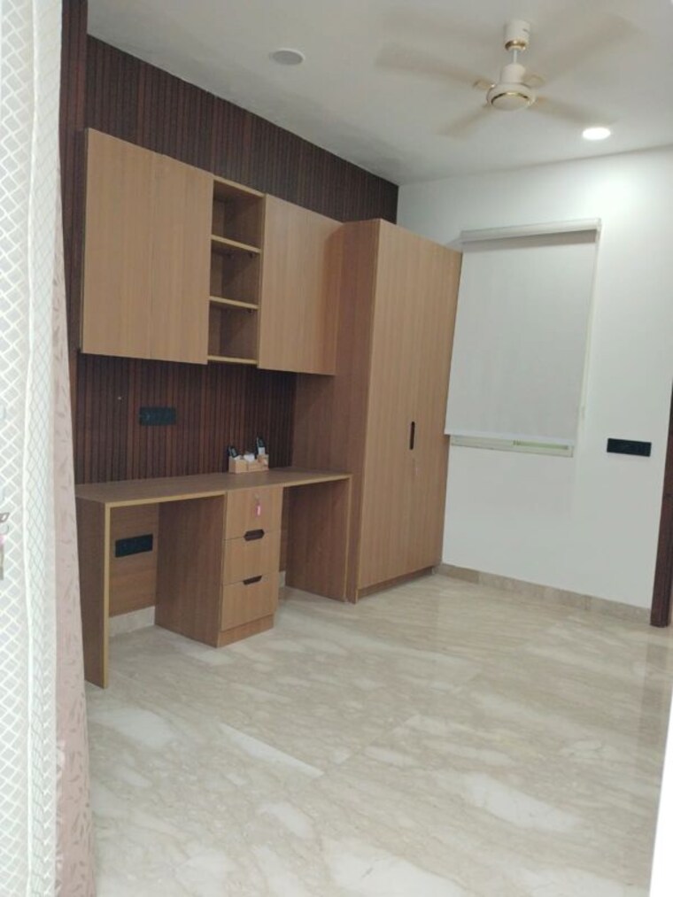Room, vasant kunj 4 Bedroom 3200 Sq.Ft. Apartment In Vasant Kunj Delhi 10580758