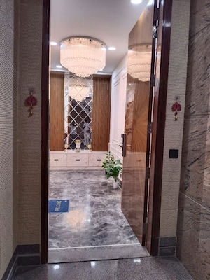 Building Lobby in 4 BHK Apartment at Vasant Kunj – for Rent