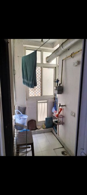 Bathroom in 4 BHK Builder Floor at Vasundhara Complex, Vasundhara Sector 16 – for Rent