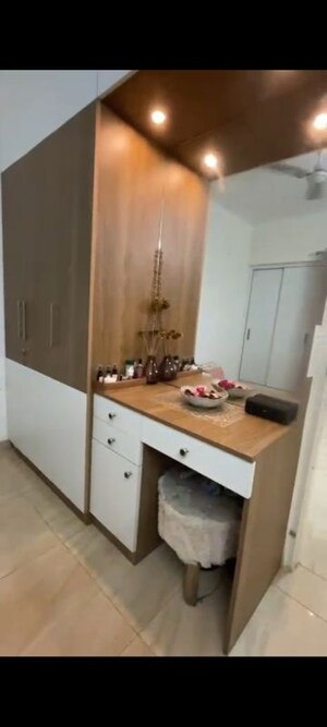 Kitchen in 4 BHK Builder Floor at Vasundhara Complex, Vasundhara Sector 16 – for Rent