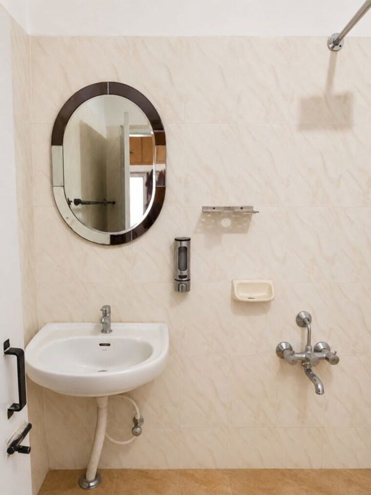 Bathroom, vineyard-defence-colony 4 Bedroom 2450 Sq.Ft. Villa In Sainikpuri Hyderabad 10519359