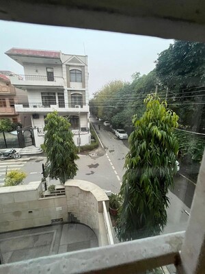 3 BHK Builder Floor – Exterior View View at South City 1 - for Rent