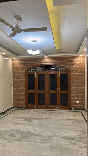 3 BHK Builder Floor – Exterior View View at South City 1 - for Rent