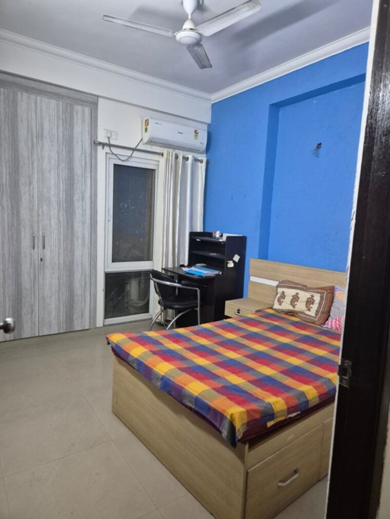 Bedroom, antriksh-golf-view 2 Bedroom 1150 Sq.Ft. Apartment In Sector 78 Noida 10580817